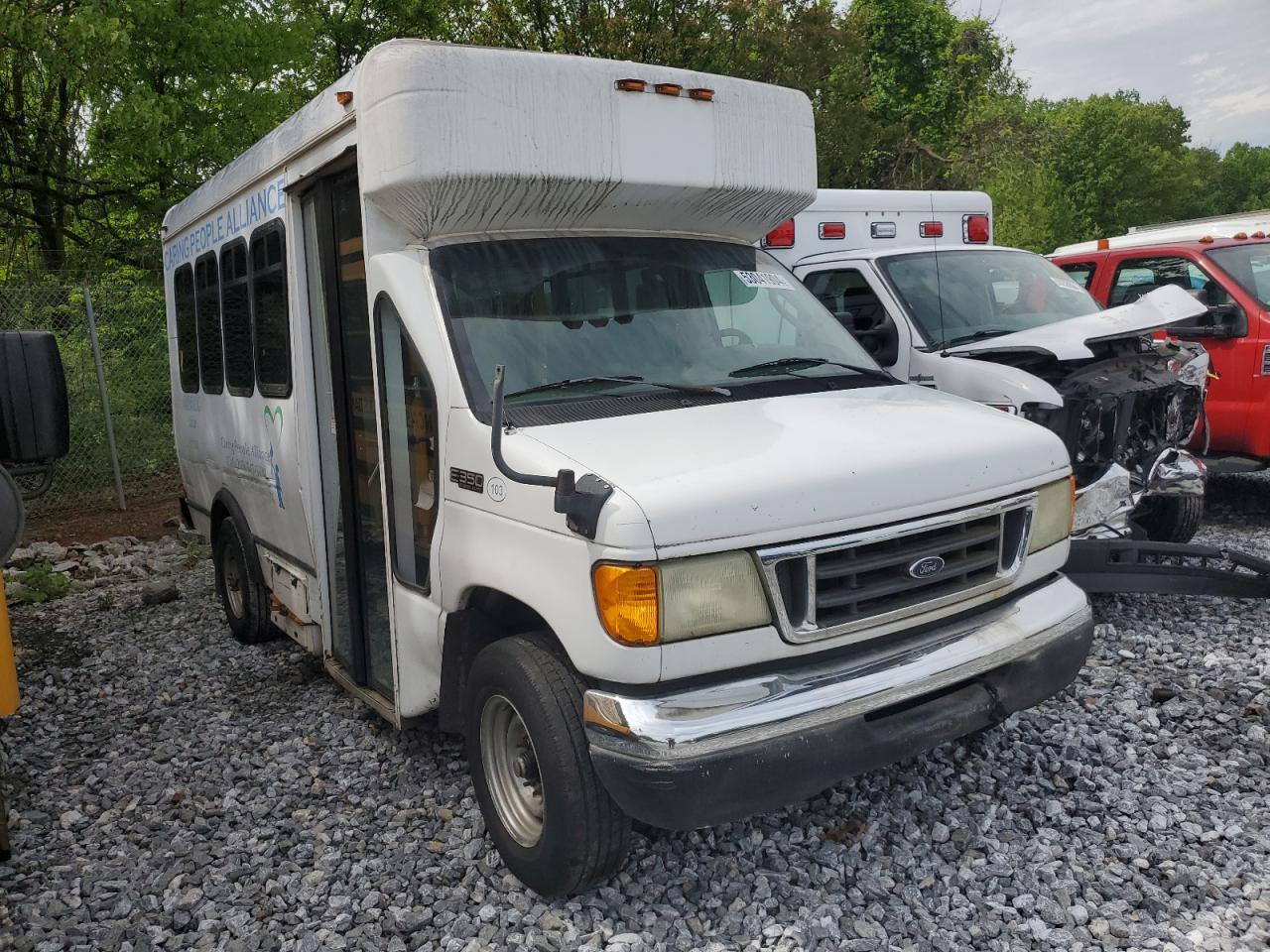 Ford Econoline (2004)