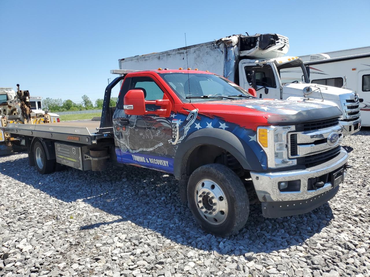 Ford F550 (2017)