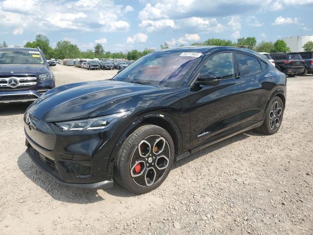 Ford Mustang ma (2022)