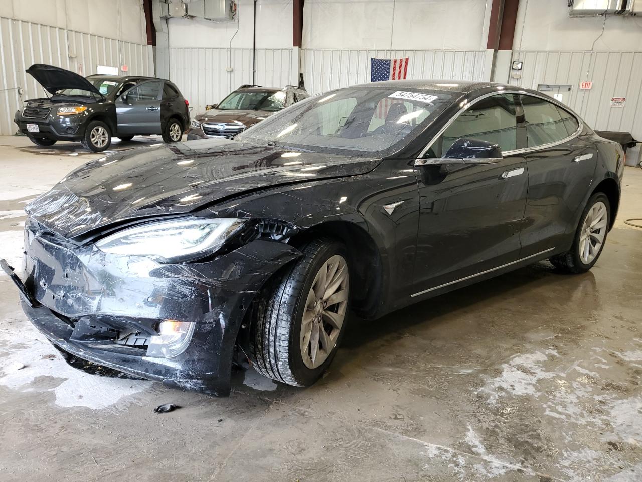 Tesla Model s (2018)