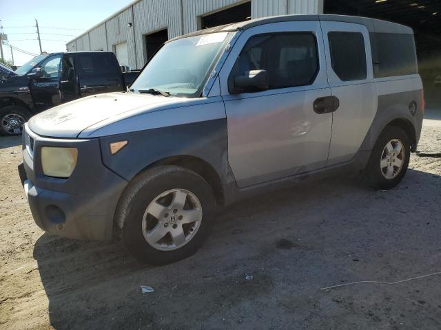 Honda Element (2004)