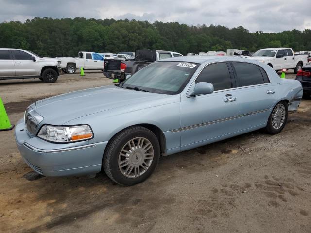 Lincoln Towncar (2006)