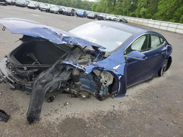 Tesla Model s (2015)