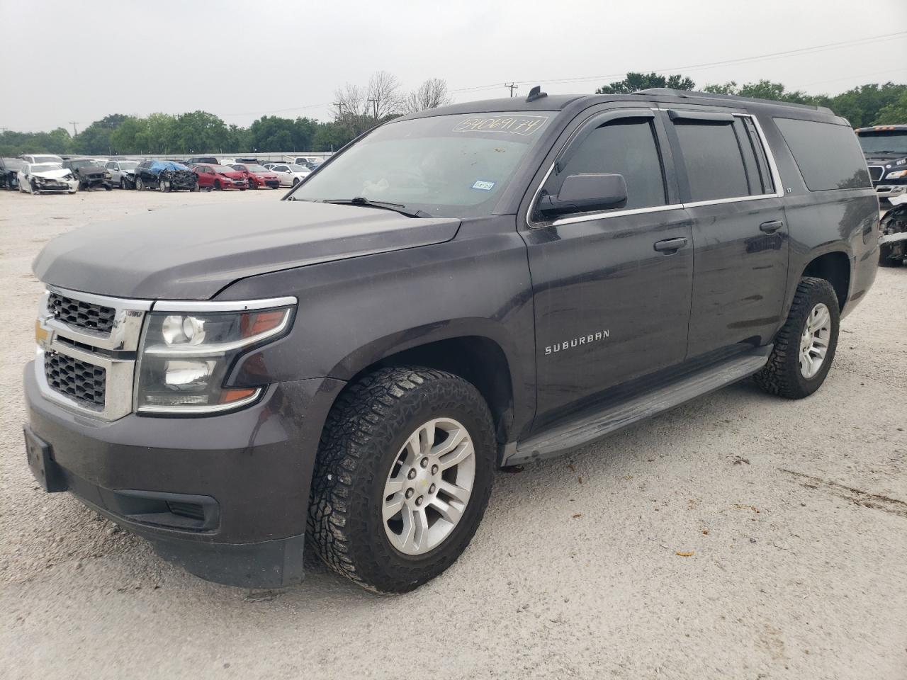 Chevrolet Suburban (2015)
