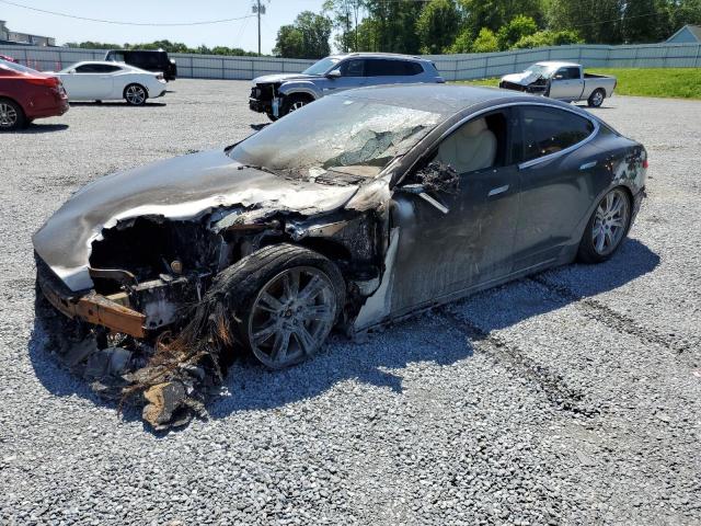 Tesla Model s (2020)