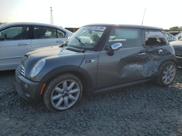 Mini Cooper (2004)