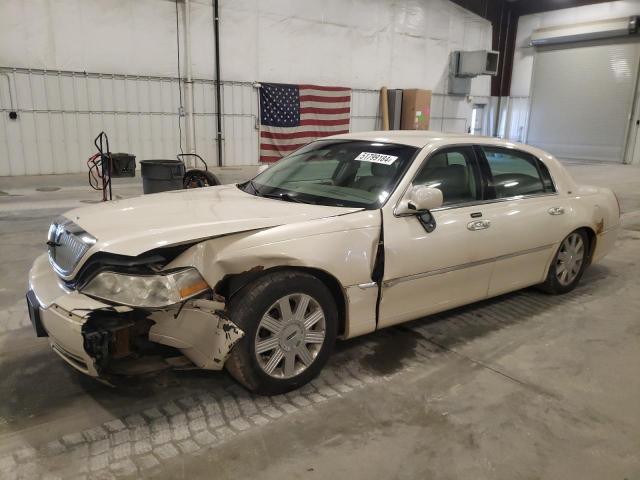 Lincoln Towncar (2003)
