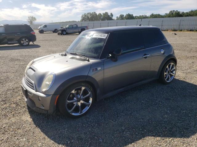 Mini Cooper (2005)