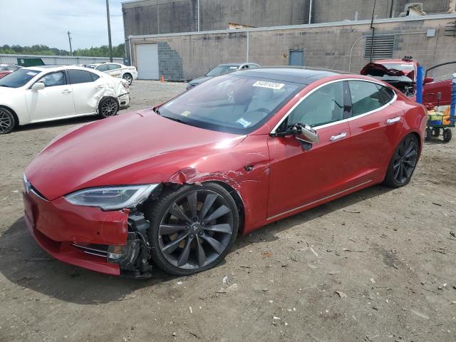 Tesla Model s (2017)