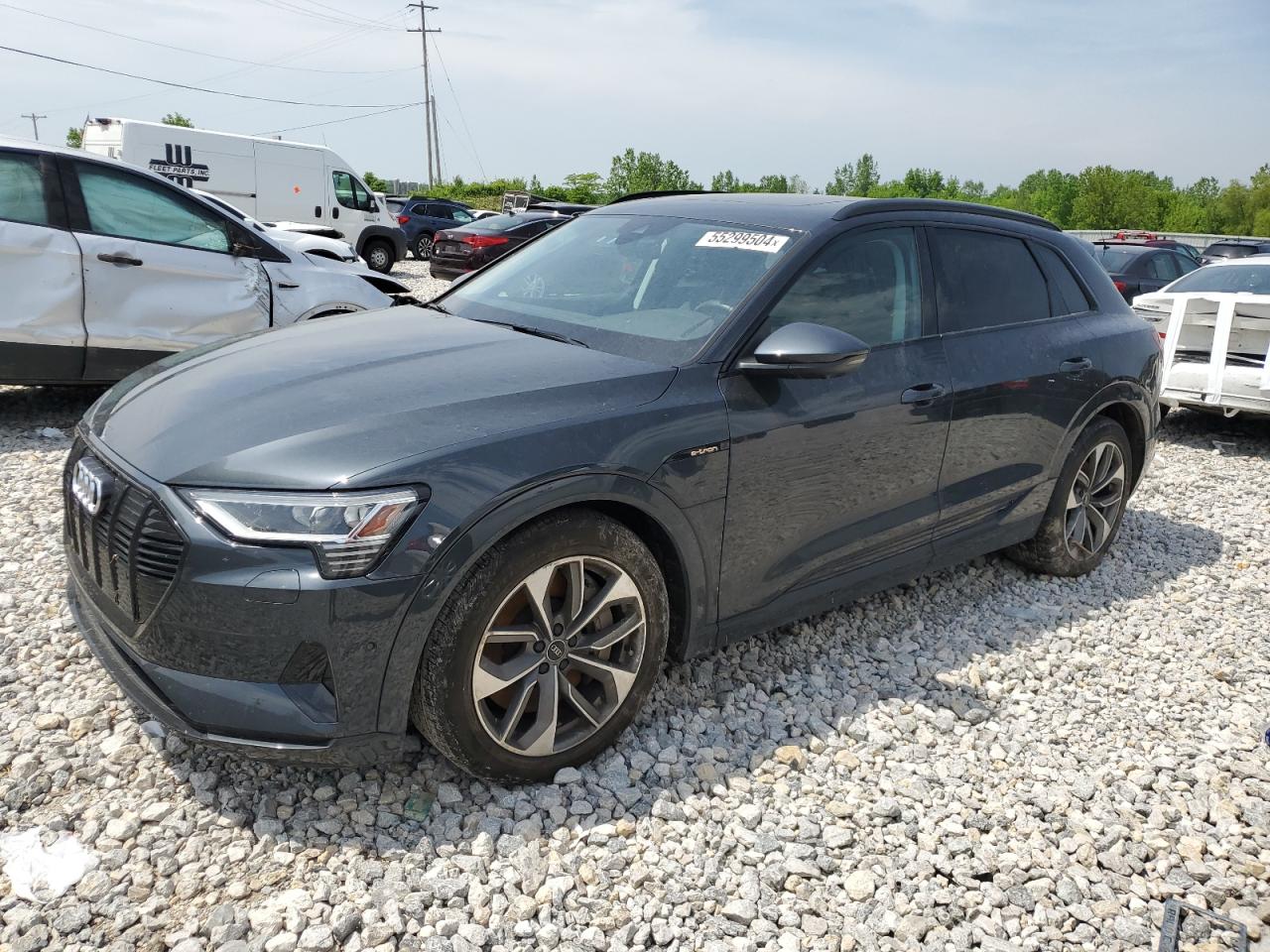 Audi E-tron (2021)