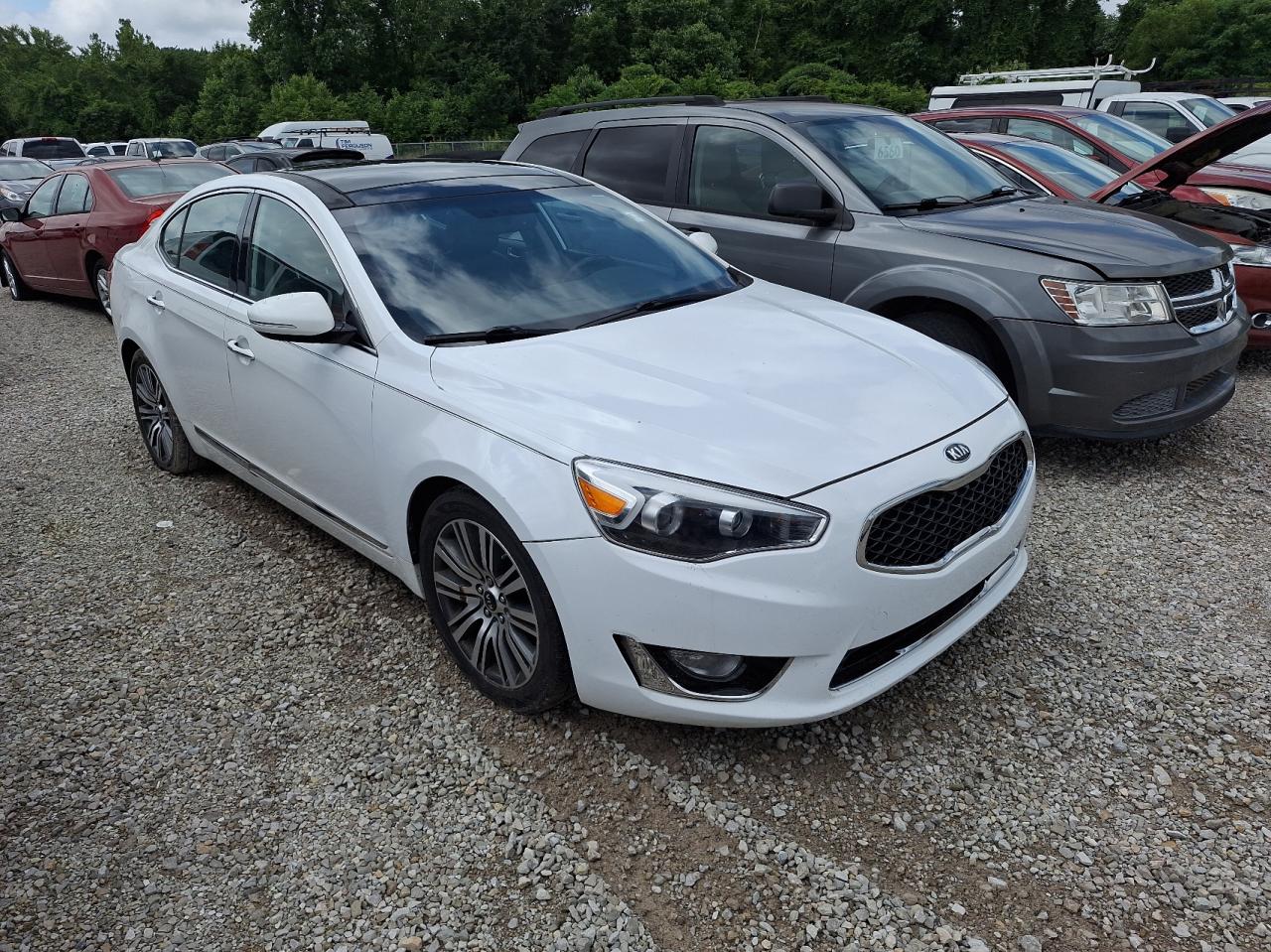 Kia Cadenza (2014)