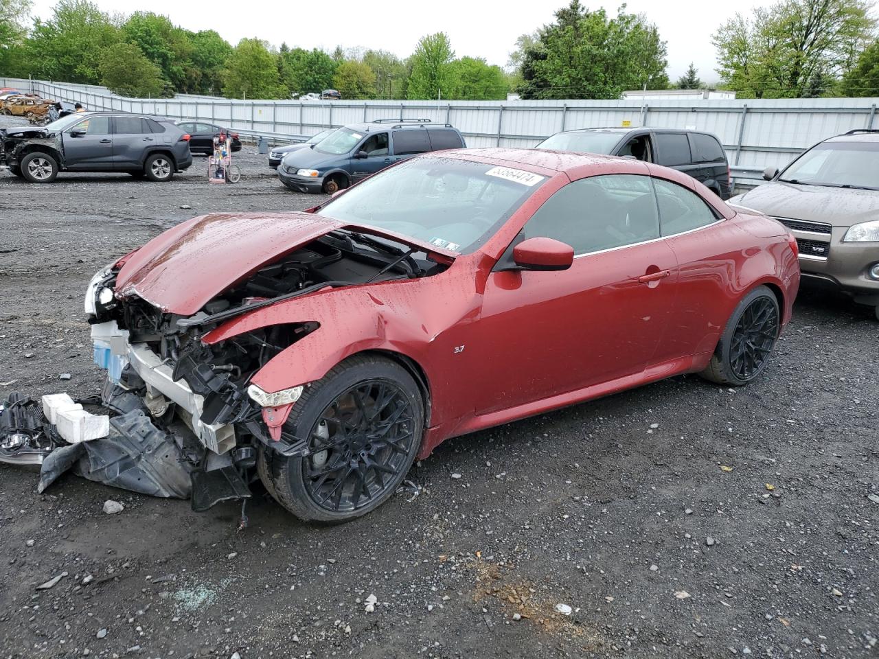 Infiniti Q60 (2015)