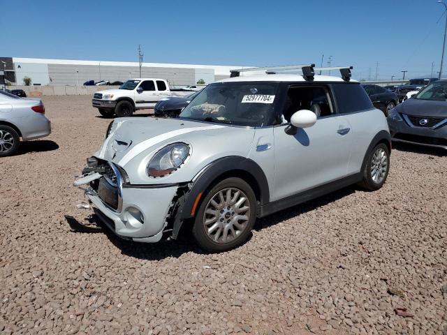 Mini Cooper (2015)