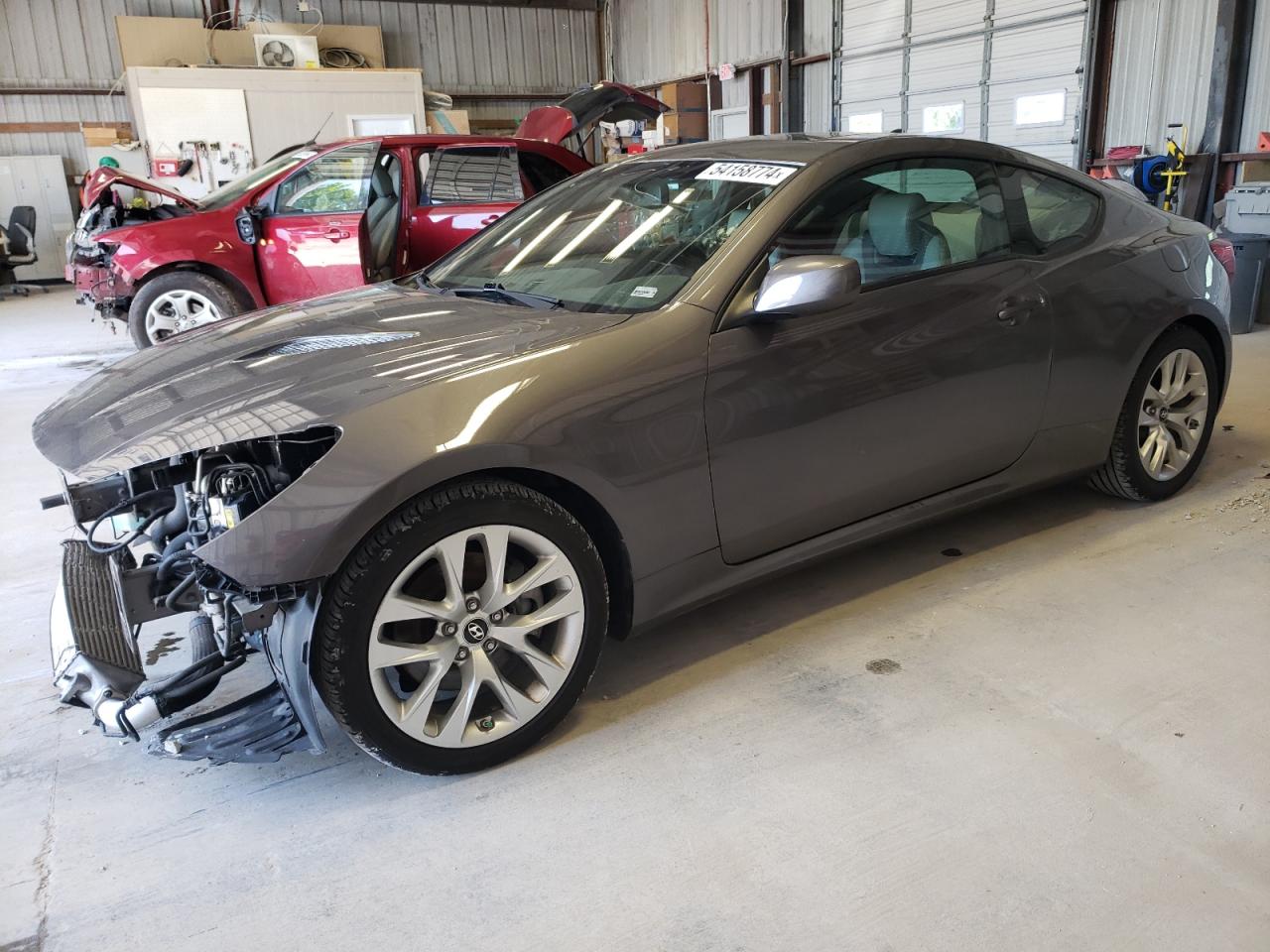 Hyundai Genesis (2013)