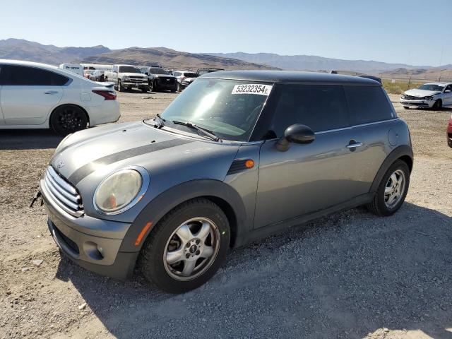 Mini Cooper (2010)