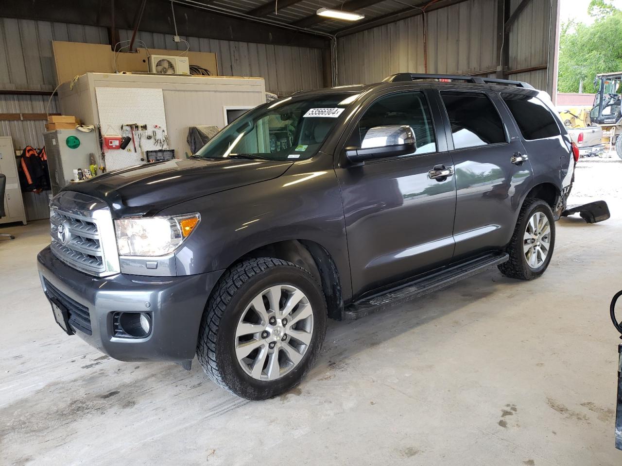 Toyota Sequoia (2012)