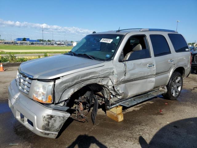 Cadillac Escalade (2004)