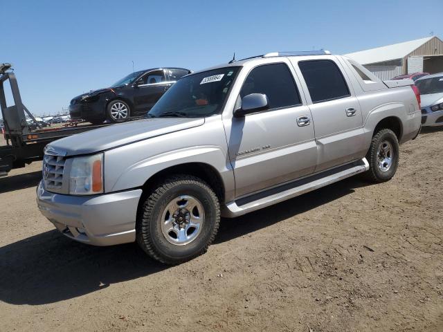 Cadillac Escalade (2005)