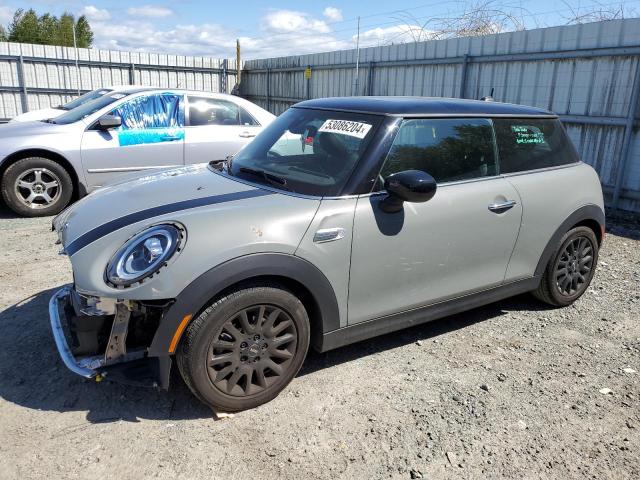 Mini Cooper (2020)