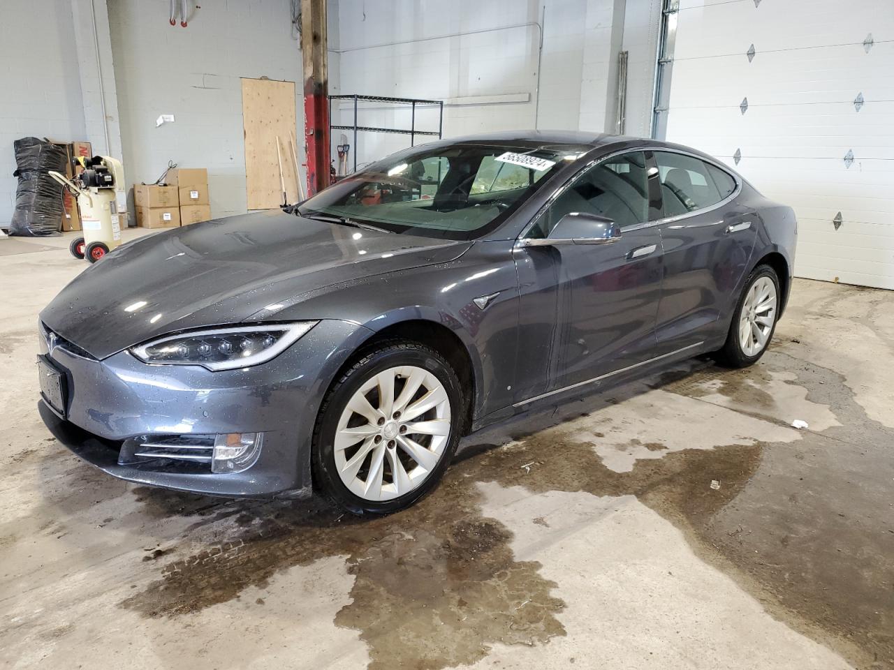 Tesla Model s (2017)