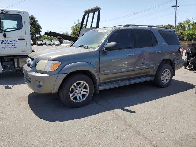 Toyota Sequoia (2005)