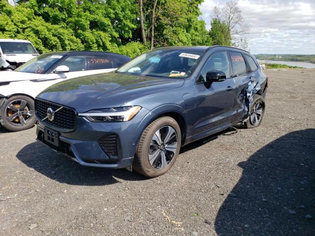 Volvo Xc60 plus (2024)