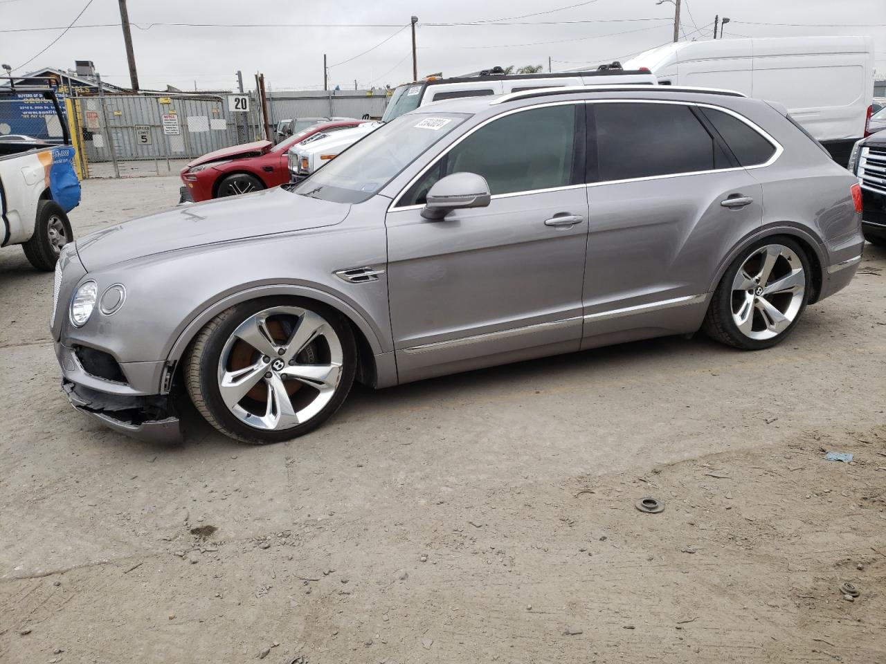 Bentley Bentayga (2017)