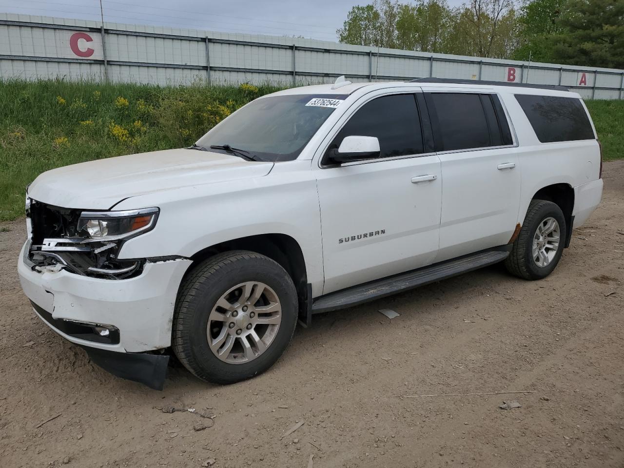 Chevrolet Suburban (2015)