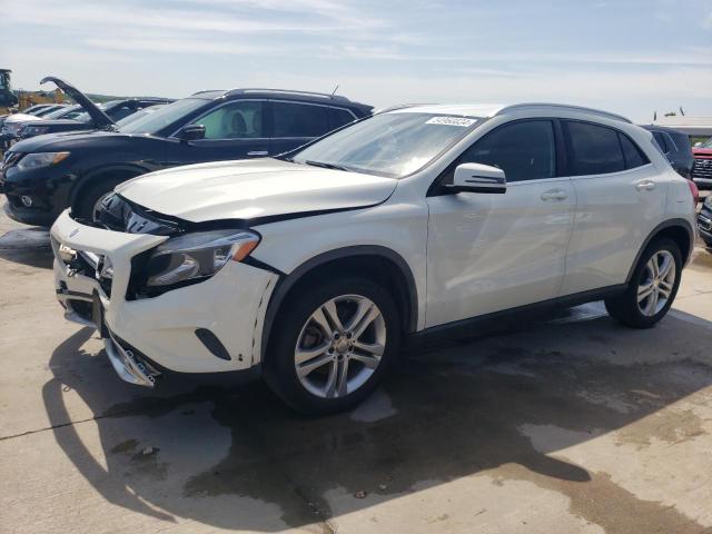 Mercedes-benz Gla-class (2015)