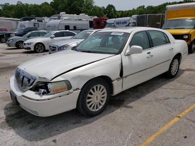 Lincoln Towncar (2003)