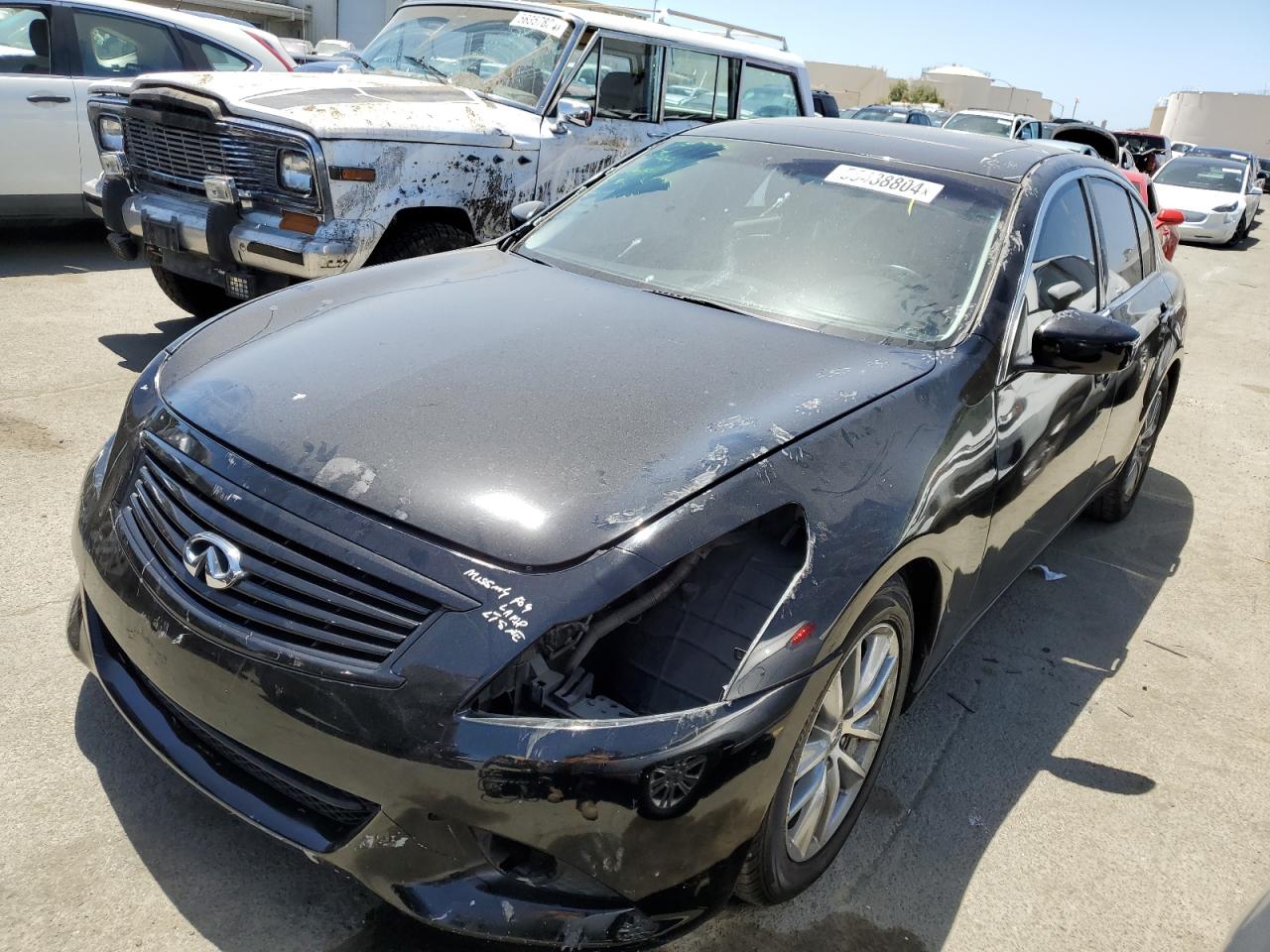 Infiniti G (2013)