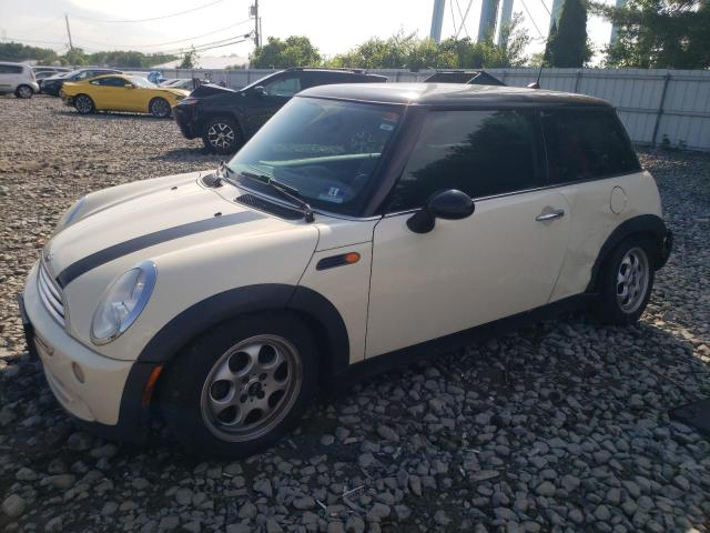 Mini Cooper (2005)