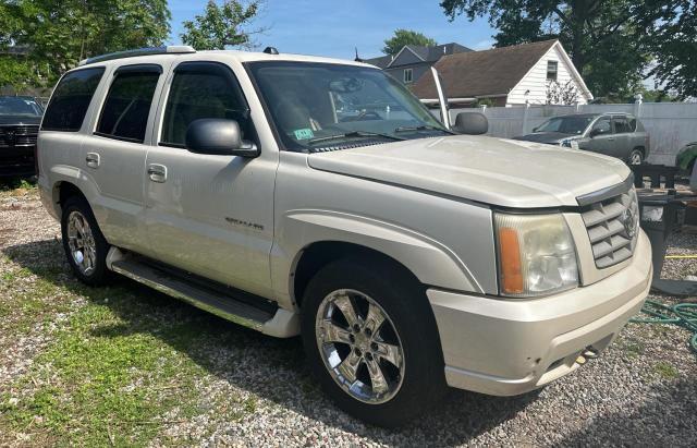 Cadillac Escalade (2005)