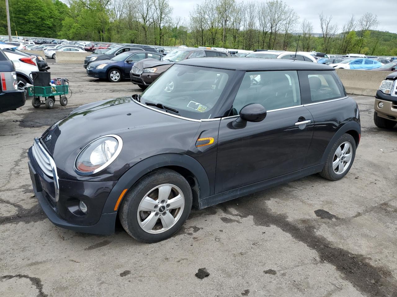 Mini Cooper (2015)