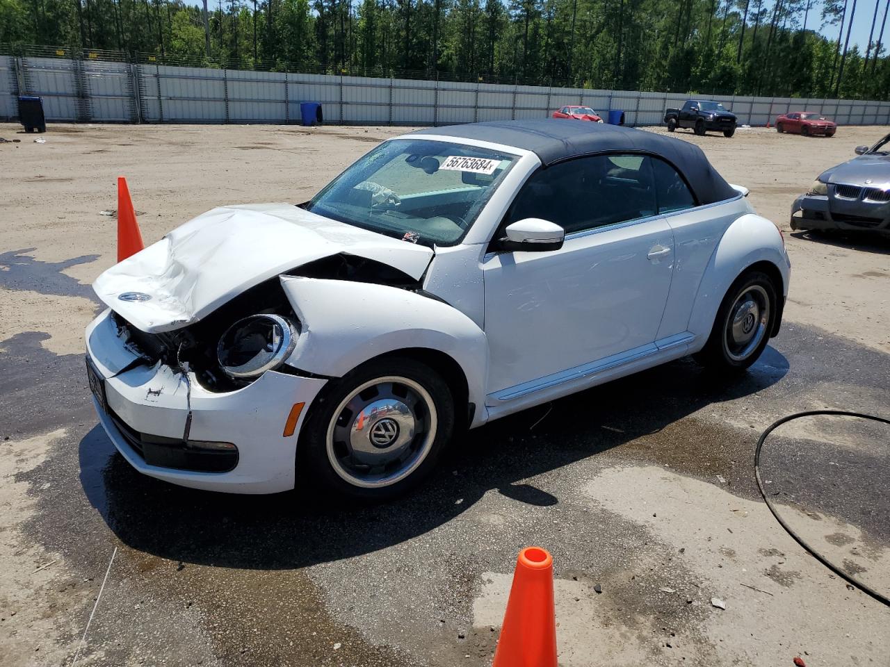 Volkswagen Beetle (2016)