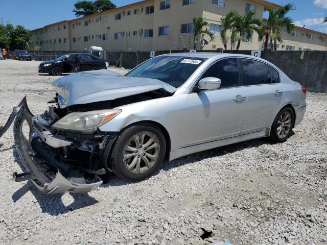 Hyundai Genesis (2013)