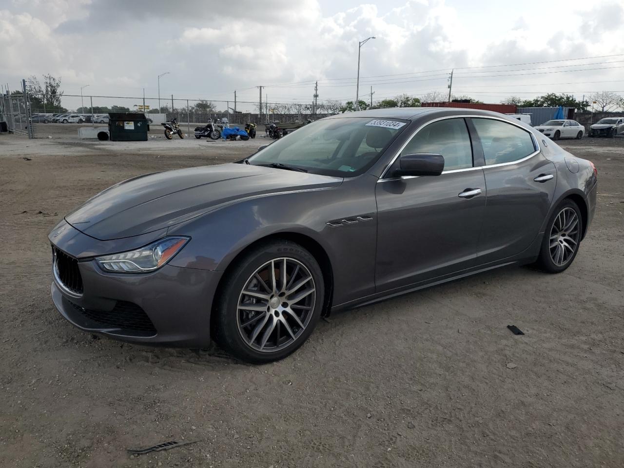 Maserati Ghibli (2015)