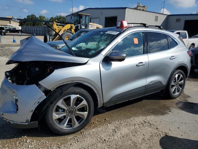 Ford Escape pla (2023)