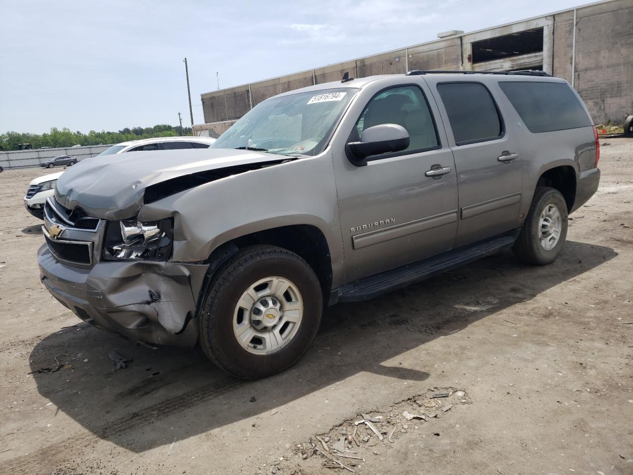 Chevrolet Suburban (2012)
