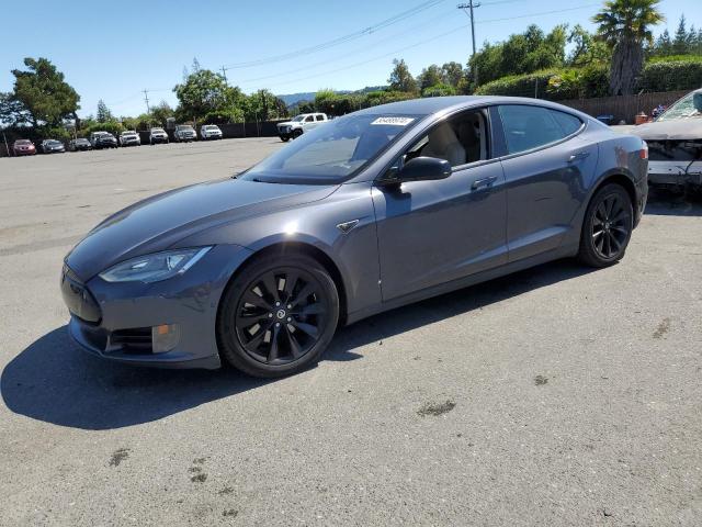 Tesla Model s (2016)