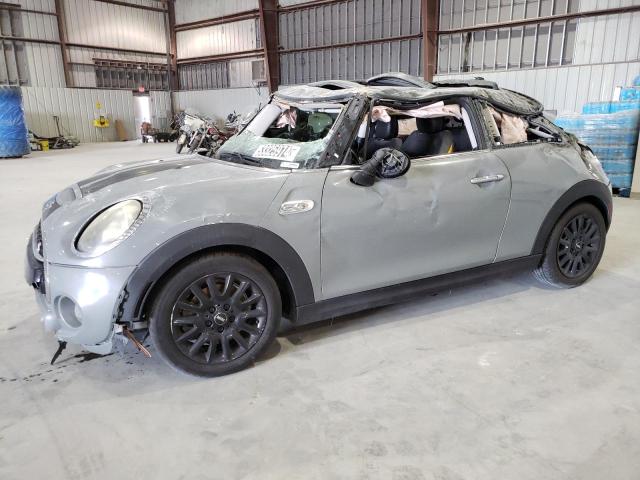 Mini Cooper (2015)