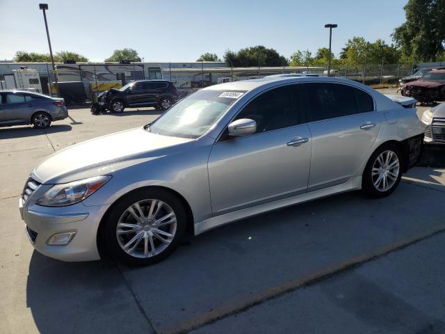 Hyundai Genesis (2012)