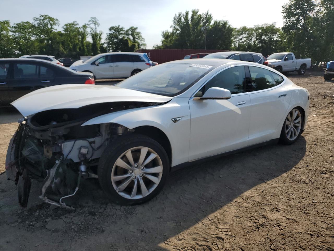 Tesla Model s (2015)