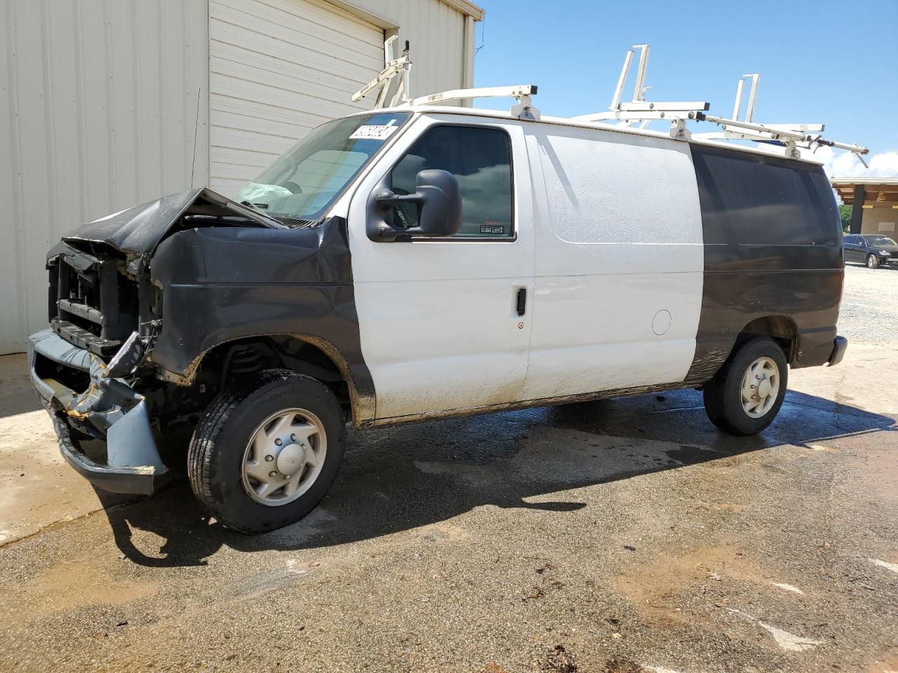 Ford Econoline (2012)
