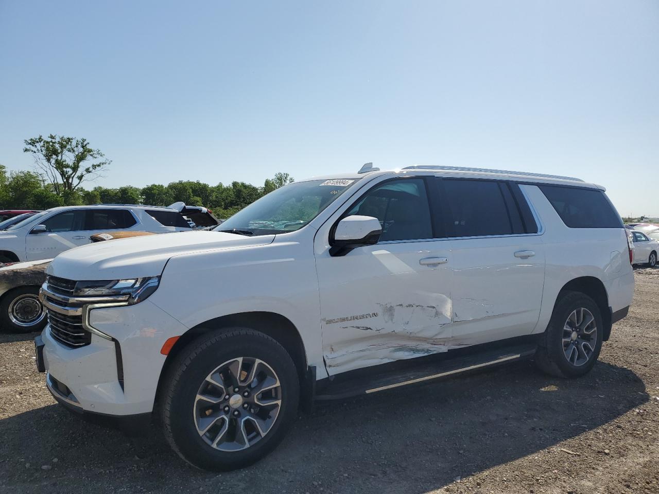 Chevrolet Suburban (2022)