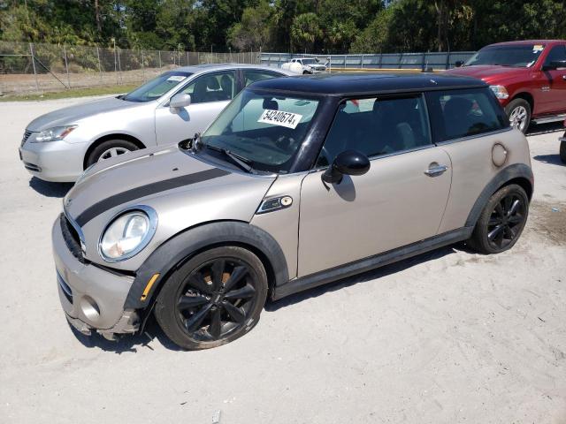 Mini Cooper (2012)