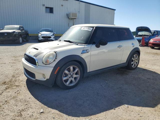 Mini Cooper (2010)