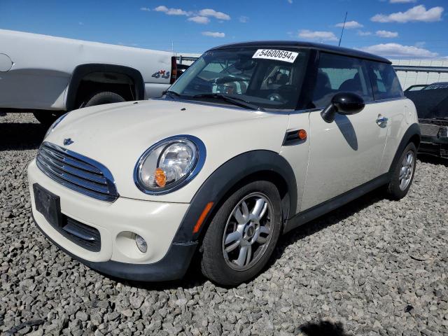 Mini Cooper (2012)