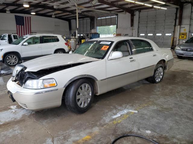 Lincoln Towncar (2004)