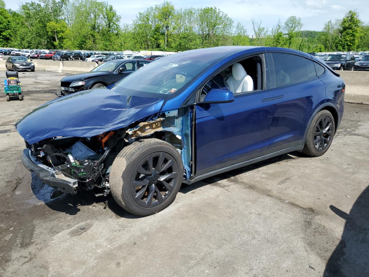 Tesla Model x (2023)